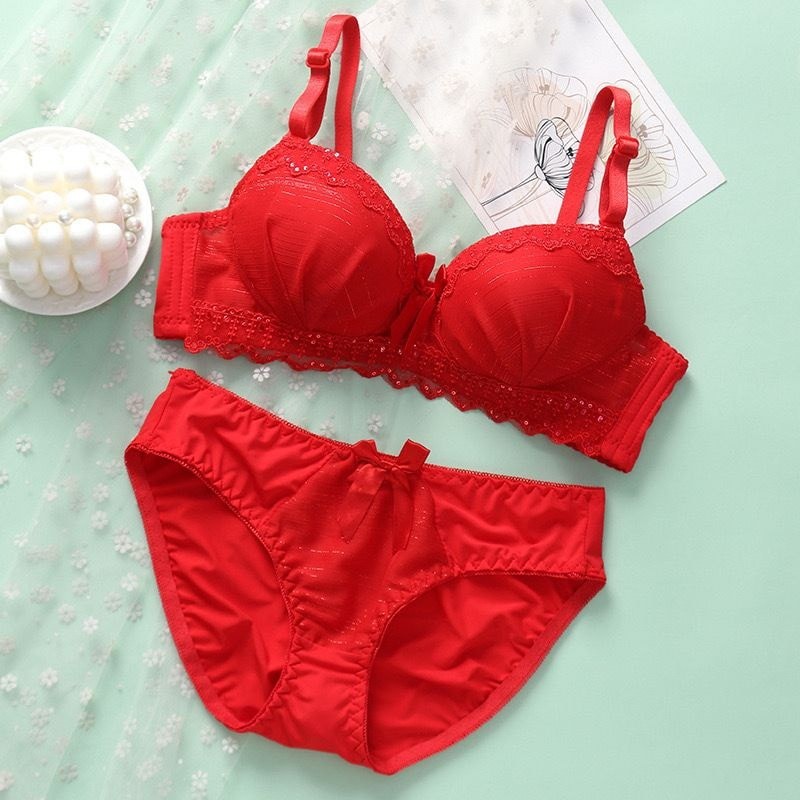 Premium Lace Design Bra Panty Set